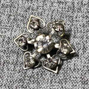 Vintage Rhinestone Brooch Pin Snowflake Hearts Silver Tone